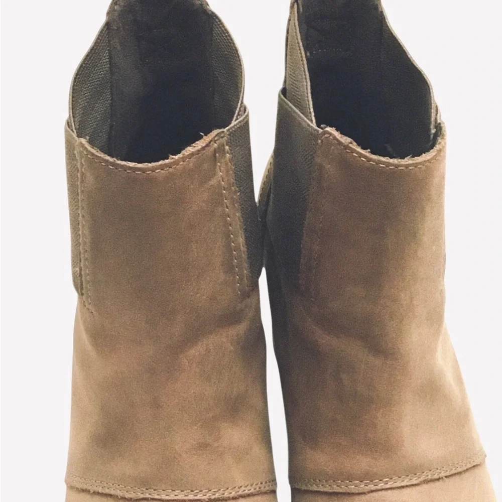 SOREL ADDINGTON Waterproof Ankle Boot Taupe Leather Chelsea Pull on Size 8.5